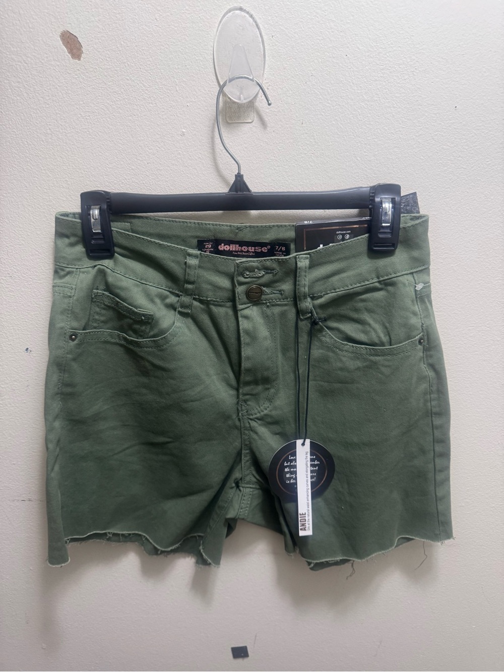 Dollhouse sage green denim shorts size 7/8